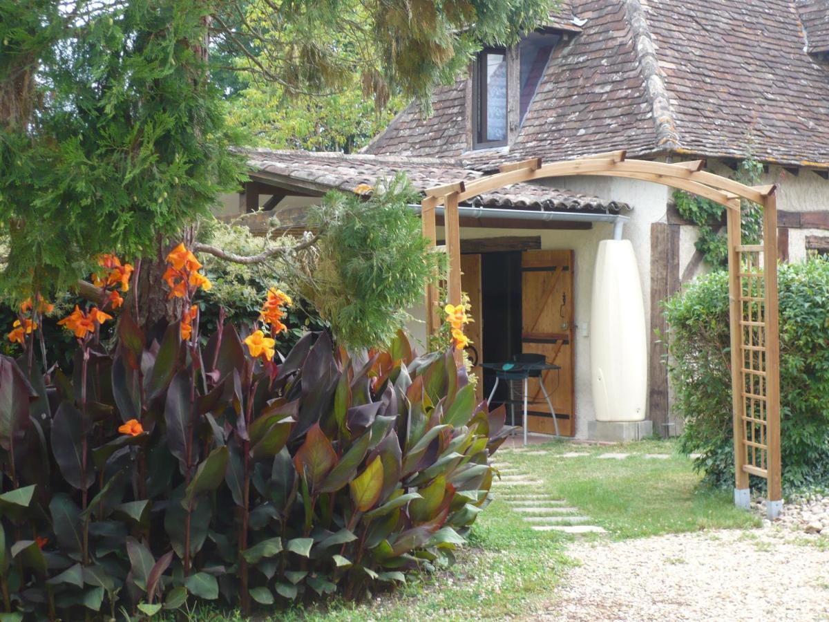 B&B Gilclau Saint-Martial-d'Artenset Dış mekan fotoğraf